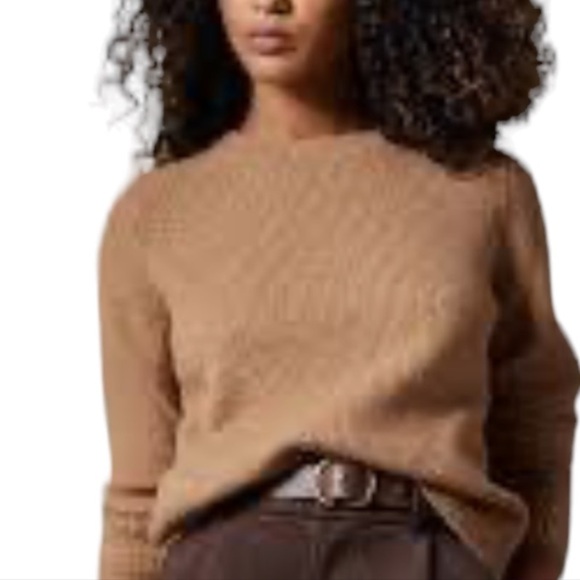 Banana Republic Pointelle Classic Camel Crewneck Sweater Ribbed Academia Prep S - Picture 1 of 9